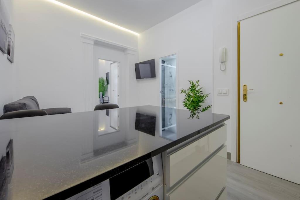 Suara Apartamentos 2 Мадрид Екстер'єр фото
