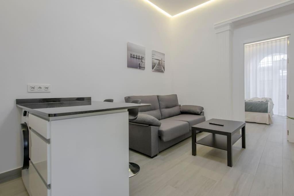 Suara Apartamentos 2 Мадрид Екстер'єр фото